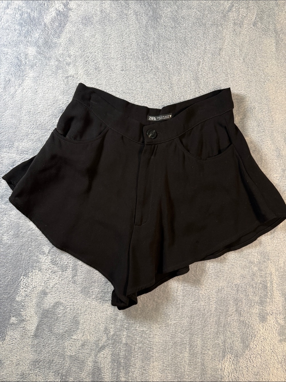 Zara Black High-Waist Flared Shorts #3266-1
